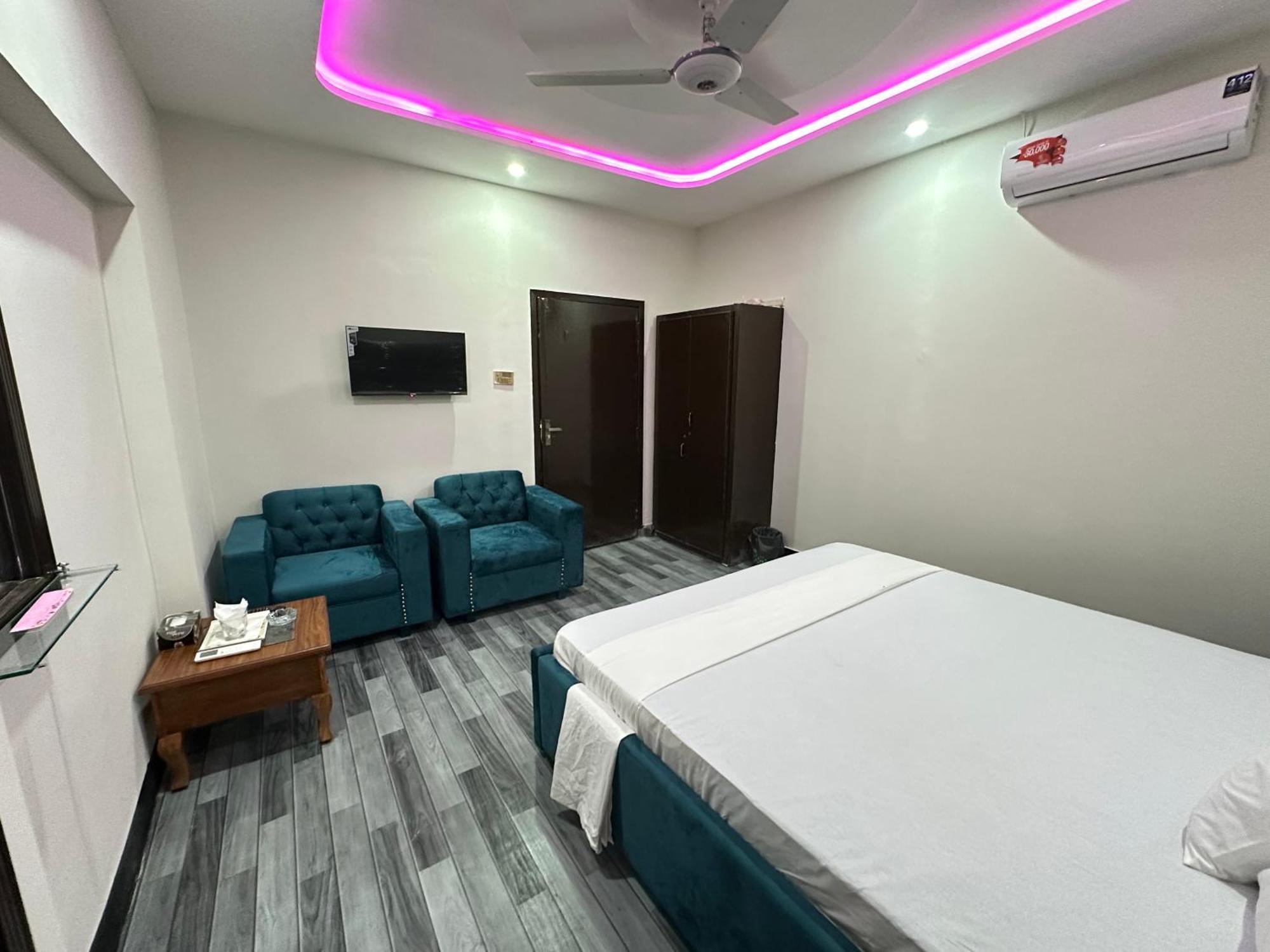 Decent Lodge Guest House Islamabad Exterior foto